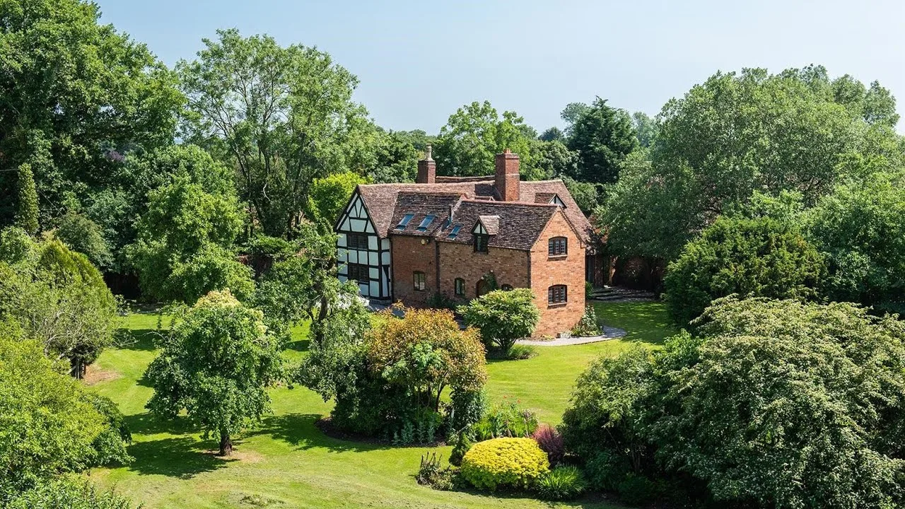 骏马传奇总部 - 关于我们 - 欧宝电竞